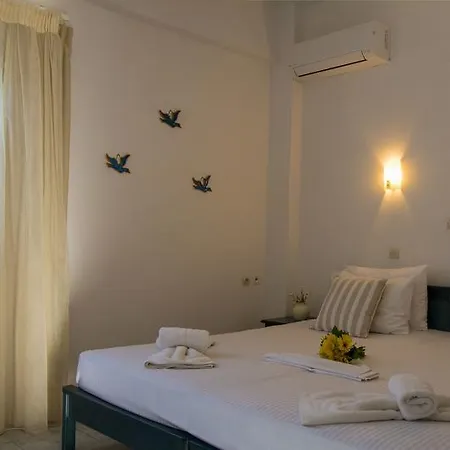Apart-hotel Frida 3*